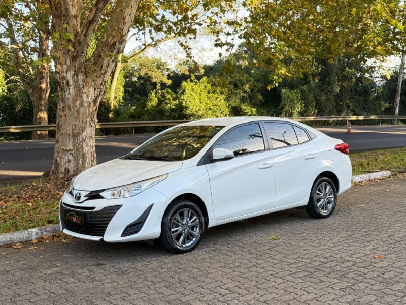 YARIS 1.5 16V XL PLUS TECH FLEX AUTOMÁTICO - 2020 - DOIS IRMãOS