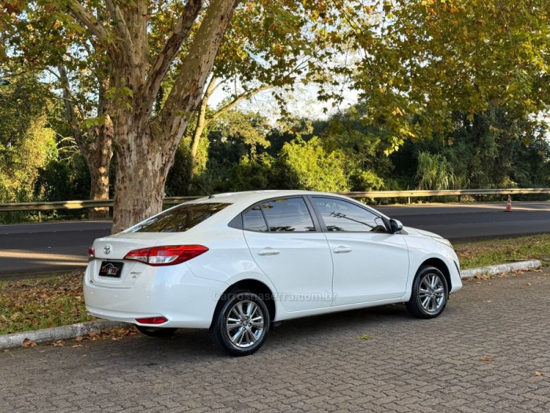 YARIS 1.5 16V XL PLUS TECH FLEX AUTOMÁTICO - 2020 - DOIS IRMãOS