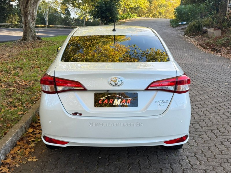 YARIS 1.5 16V XL PLUS TECH FLEX AUTOMÁTICO - 2020 - DOIS IRMãOS