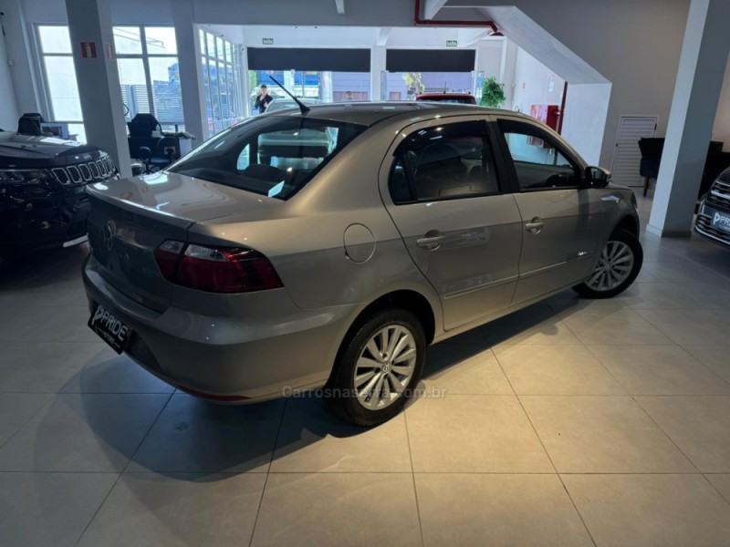 VOYAGE 1.6 MI COMFORTLINE 8V FLEX 4P MANUAL - 2015 - CAXIAS DO SUL
