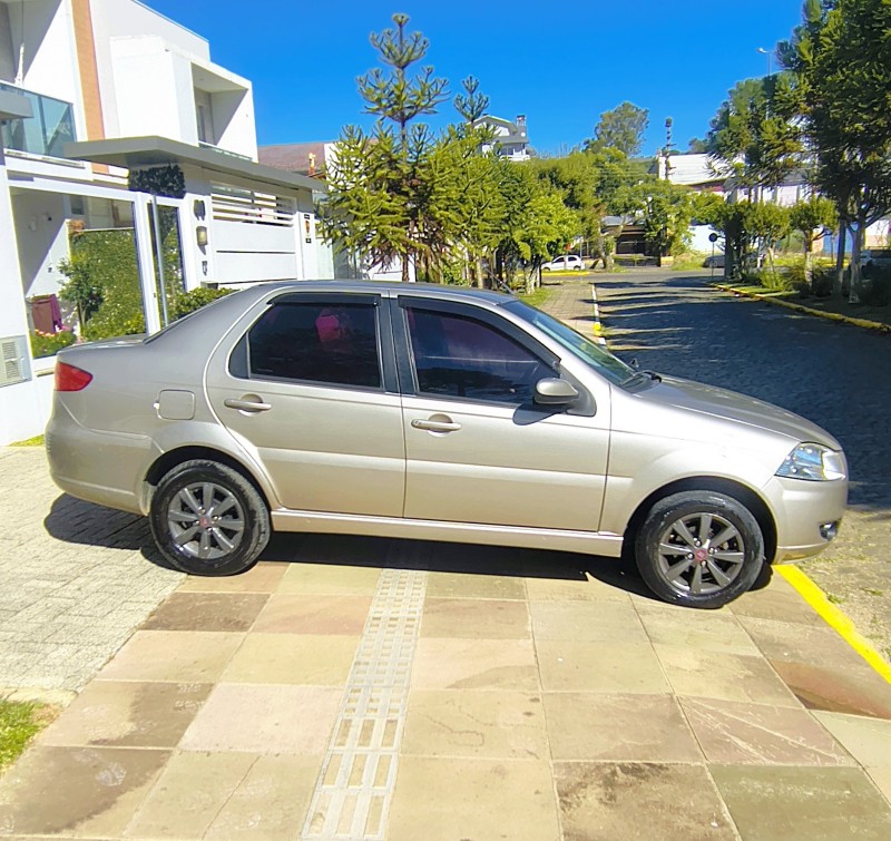 SIENA 1.0 MPI EL 8V FLEX 4P MANUAL - 2012 - FARROUPILHA