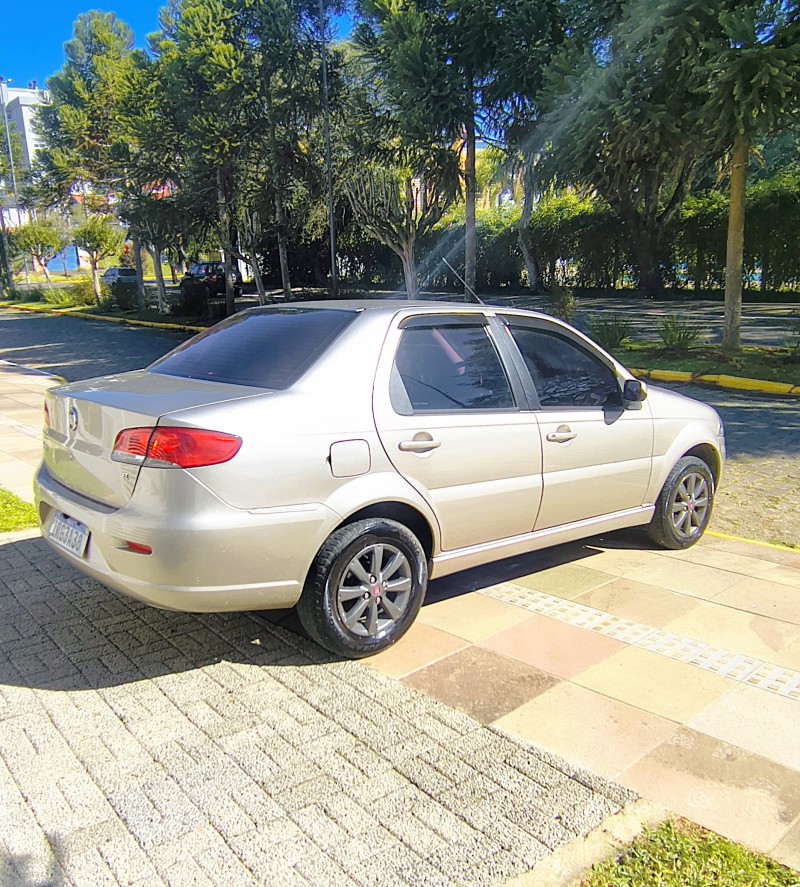 SIENA 1.0 MPI EL 8V FLEX 4P MANUAL - 2012 - FARROUPILHA