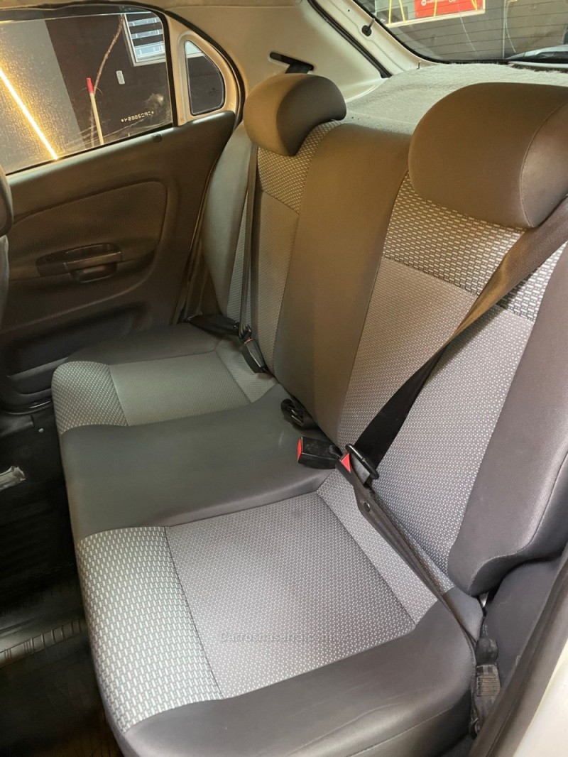 GOL 1.0 MI 8V FLEX 4P MANUAL G.V - 2013 - NOVO HAMBURGO