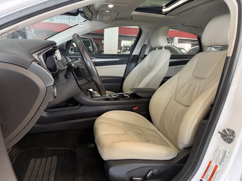 FUSION 2.0 TITANIUM AWD 16V GASOLINA 4P AUTOMÁTICO - 2016 - FARROUPILHA