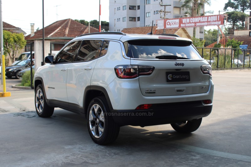 COMPASS 2.0 16V DIESEL LONGITUDE 4X4 AUTOMÁTICO - 2019 - CAXIAS DO SUL