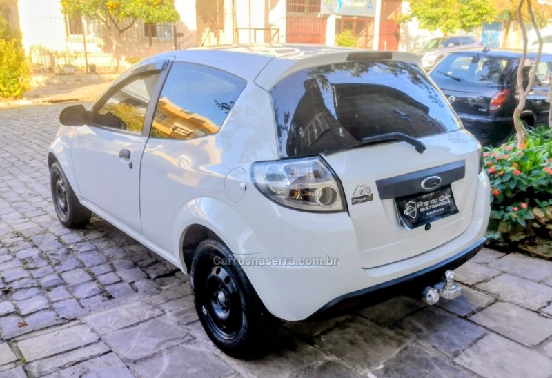 KA 1.0 MPI TECNO 8V FLEX 2P MANUAL - 2013 - CAXIAS DO SUL