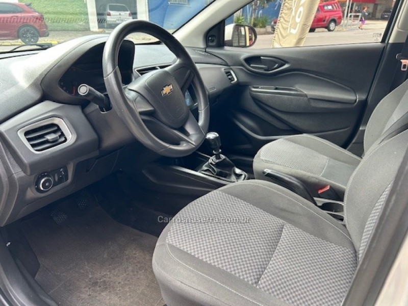 ONIX 1.0 MPFI LT 8V FLEX 4P MANUAL - 2018 - CAXIAS DO SUL