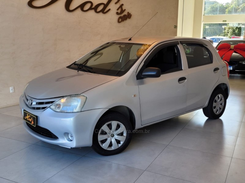 ETIOS 1.3 X 16V FLEX 4P MANUAL - 2013 - CANELA