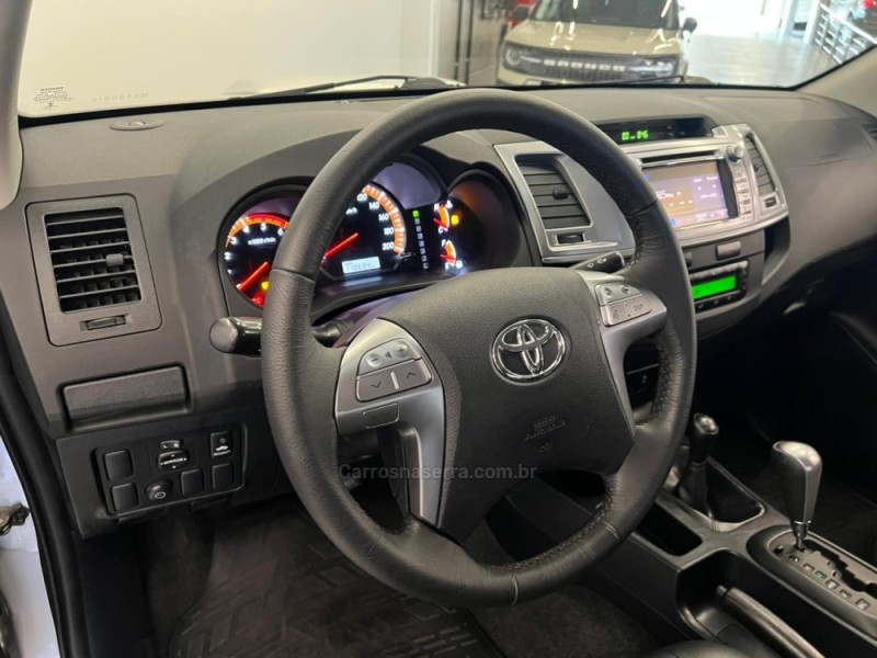 HILUX 3.0 SRV TOP 4X4 CD 16V TURBO INTERCOOLER DIESEL 4P AUTOMÁTICO - 2014 - FLORES DA CUNHA