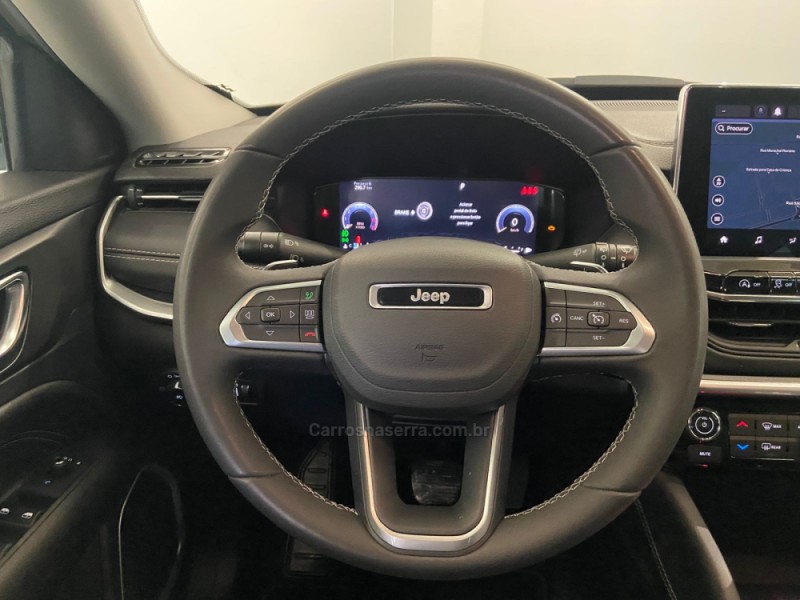 COMMANDER 1.3 LONGITUDE T270 16V 4X2 TURBO FLEX 4P AUTOMÁTICO - 2023 - FLORES DA CUNHA