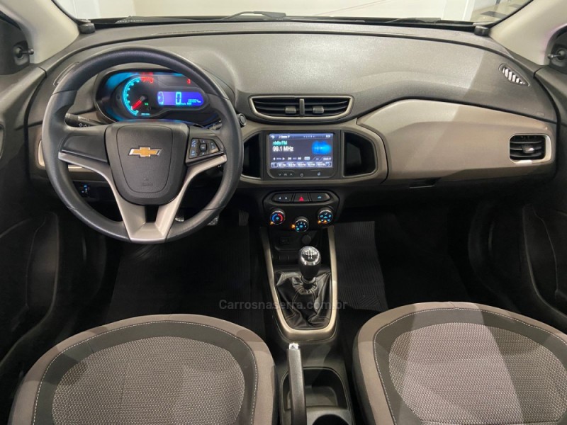 PRISMA 1.4 MPFI LT 8V FLEX 4P MANUAL - 2016 - FLORES DA CUNHA