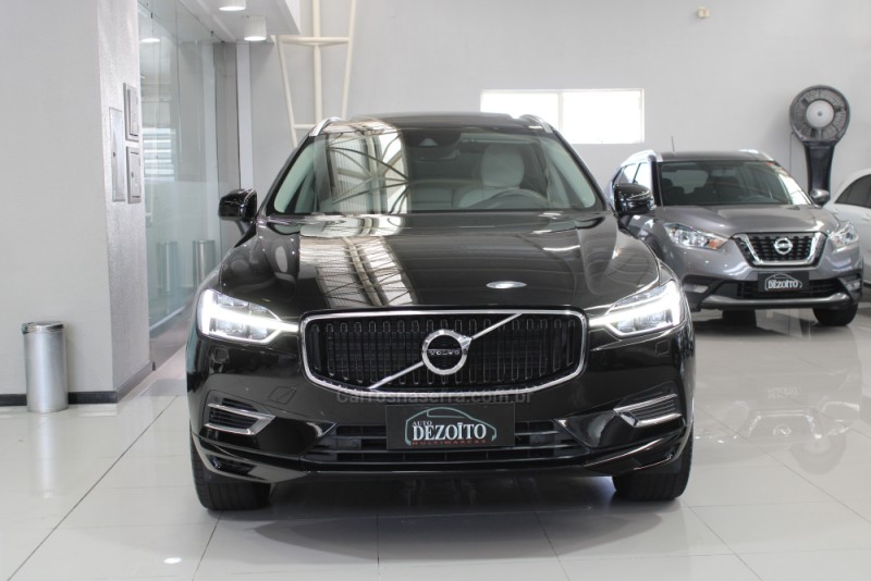 XC60 2.0 T8 MOMENTUM HYBRID GASOLINA 4P AUTOMÁTICO - 2020 - CAXIAS DO SUL