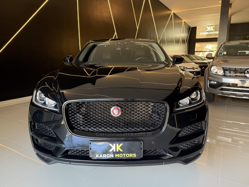 F-PACE 2.0 DIESEL PRESTIGE 250CV 4P AUTOMÁTICO - 2017 - CAXIAS DO SUL