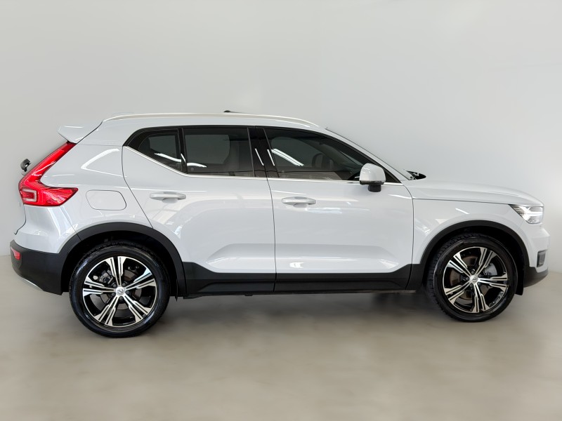 XC 40 1.5 T5 GASOLINA RECHARGE INSCRIPTION 4P AUTOMÁTICO - 2021 - CAXIAS DO SUL