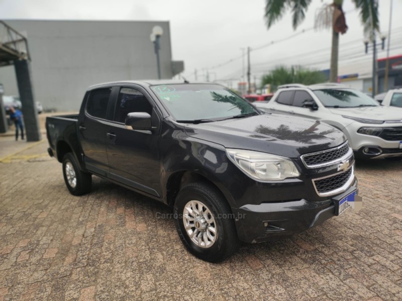 S10 2.8 LT 4X2 CD 16V TURBO DIESEL 4P MANUAL - 2013 - SãO PEDRO DA SERRA