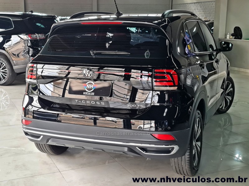 T-CROSS 1.0 COMFORTLINE TSI FLEX 4P AUTOMÁTICO - 2023 - NOVO HAMBURGO
