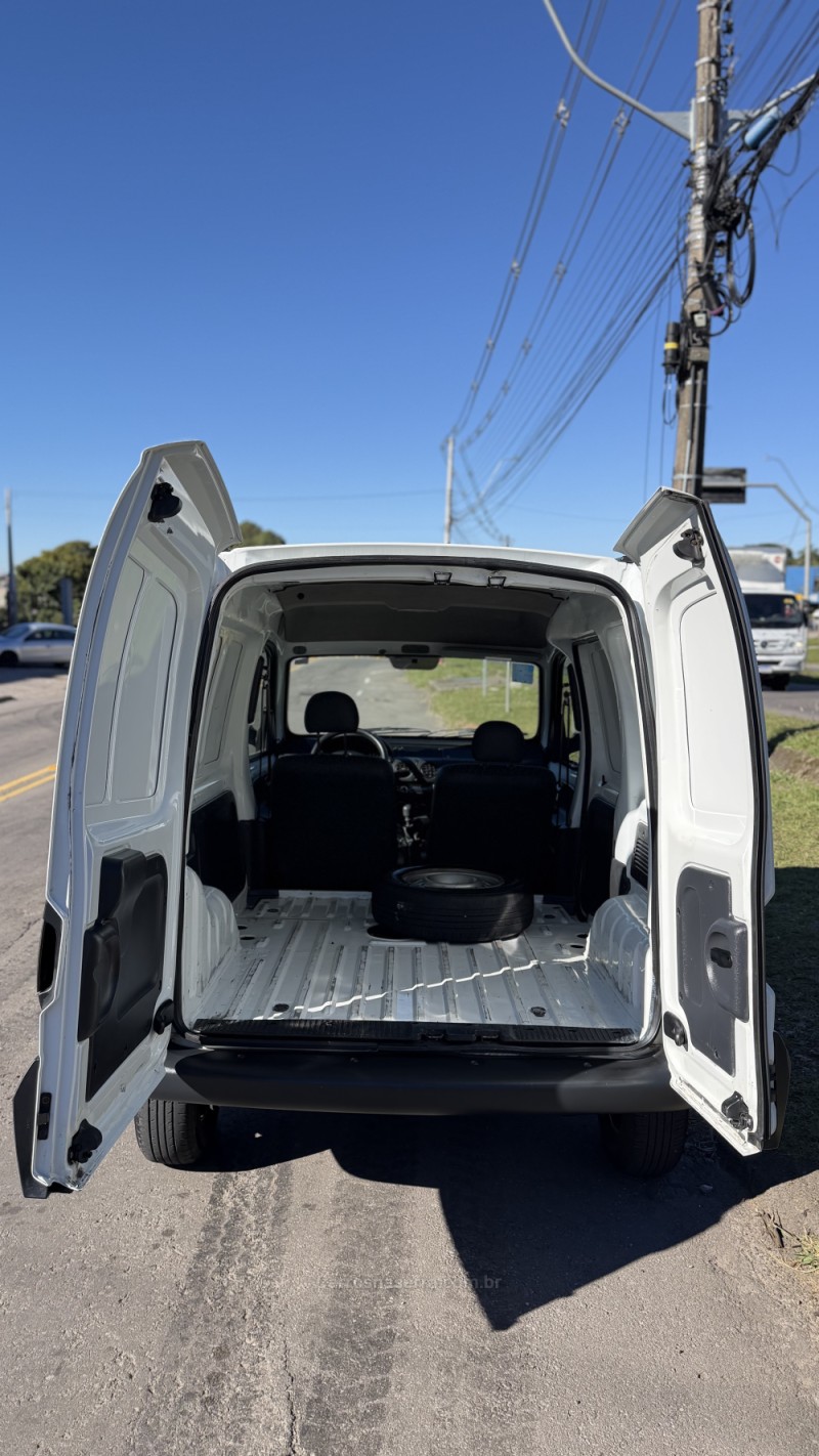 KANGOO 1.6 EXPRESS 16V FLEX 3P MANUAL - 2018 - CAXIAS DO SUL
