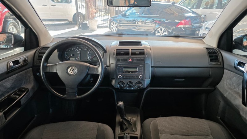 POLO SEDAN 1.6 MI 8V FLEX 4P MANUAL - 2011 - CAXIAS DO SUL