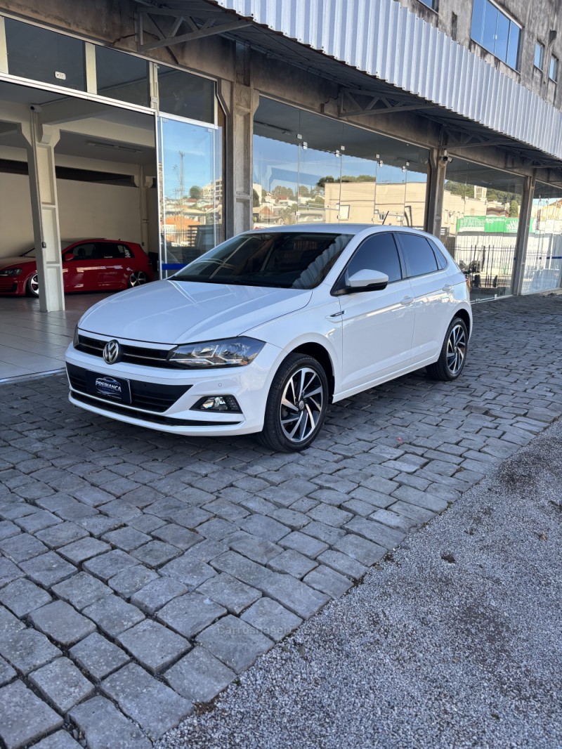 polo 1.0	200 tsi highline automatico  2021 sao marcos