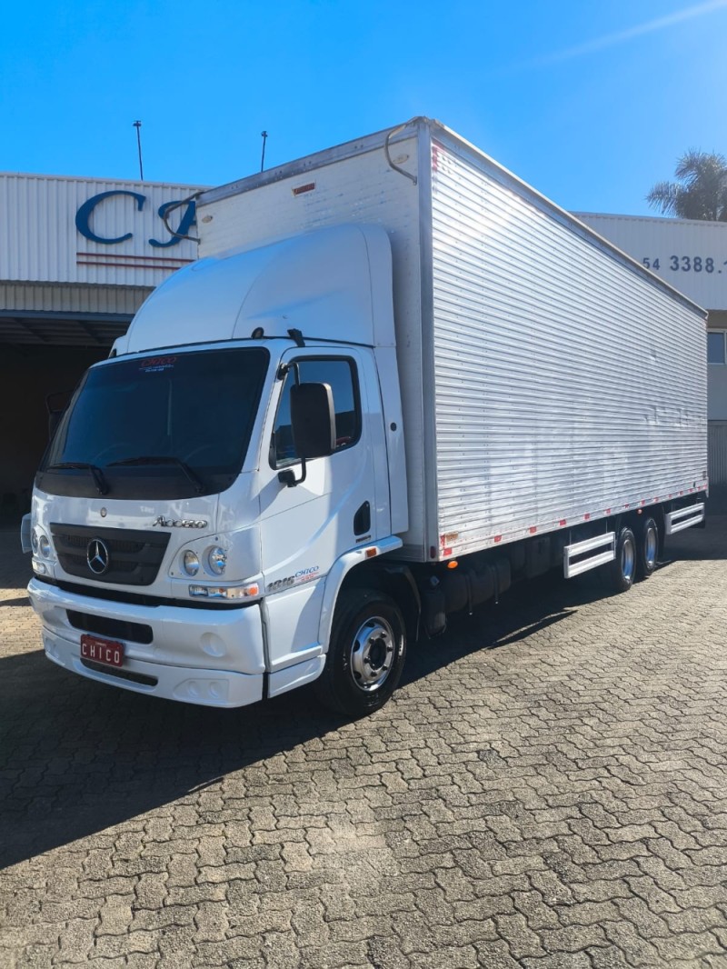 ACCELO 1016 3 EIXOS
