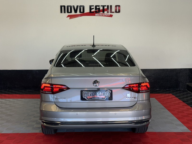 VIRTUS 1.0 200 TSI HIGHLINE AUTOMÁTICO - 2022 - CAXIAS DO SUL