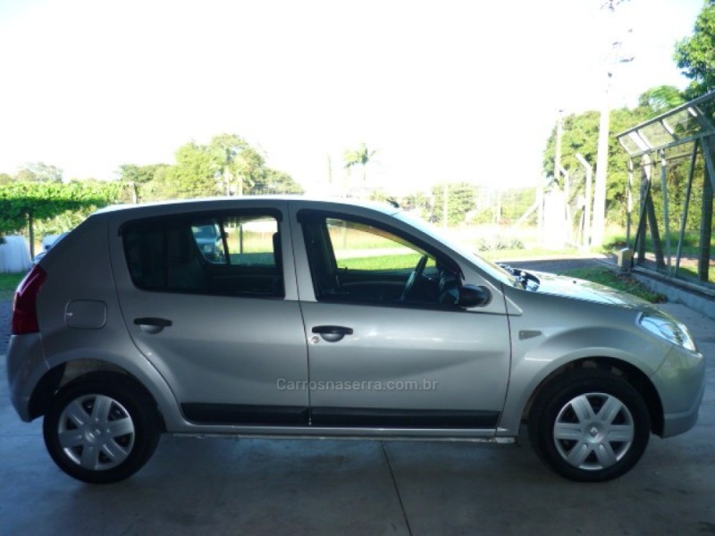 SANDERO 1.6 EXPRESSION 8V FLEX 4P MANUAL - 2009 - ARROIO DO MEIO