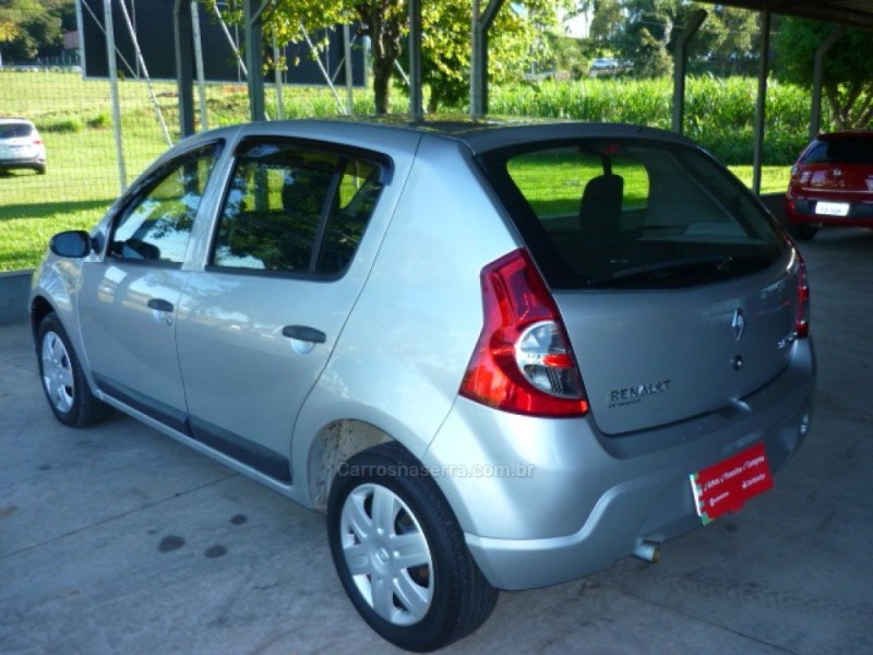 SANDERO 1.6 EXPRESSION 8V FLEX 4P MANUAL - 2009 - ARROIO DO MEIO