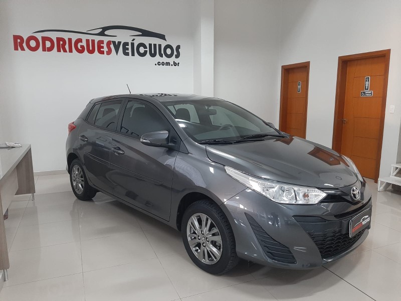 yaris 1.5 16v xl plus tech flex automatico 2022 caxias do sul