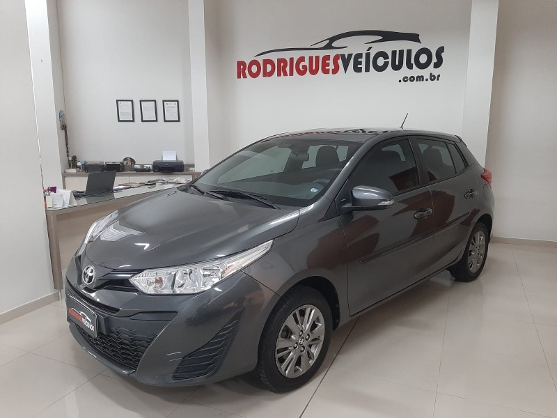 YARIS 1.5 16V XL PLUS TECH FLEX AUTOMÁTICO - 2022 - CAXIAS DO SUL