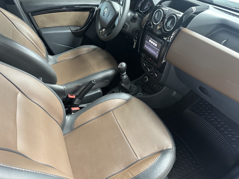 DUSTER 2.0 DYNAMIQUE 4X4 16V FLEX 4P MANUAL - 2019 - CAXIAS DO SUL