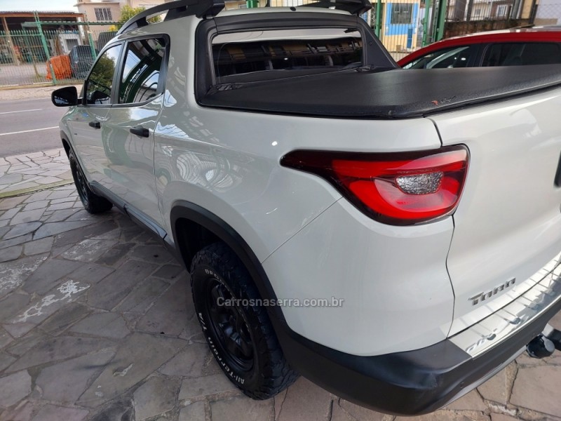TORO 2.0 16V TURBO DIESEL FREEDOM MANUAL - 2017 - CAXIAS DO SUL