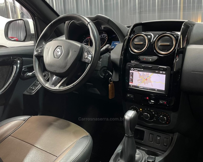 DUSTER 2.0 DYNAMIQUE 4X2 16V FLEX 4P AUTOMÁTICO - 2019 - VACARIA