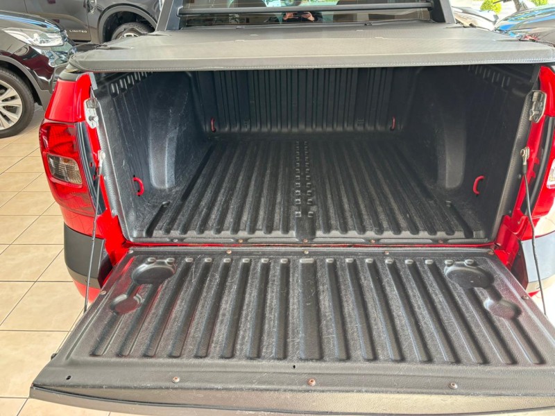 SAVEIRO 1.6 MI HIGHLINE CD 8V FLEX 2P MANUAL - 2016 - NOVA PETRóPOLIS