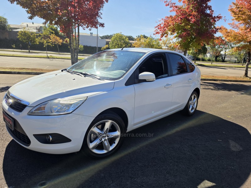 FOCUS 1.6 GLX 8V FLEX 4P MANUAL - 2011 - BENTO GONçALVES