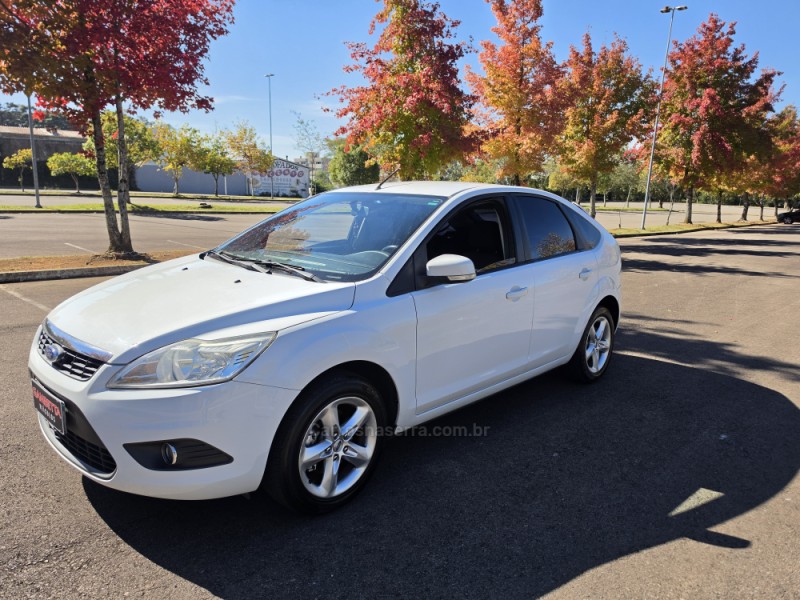 FOCUS 1.6 GLX 8V FLEX 4P MANUAL - 2011 - BENTO GONçALVES