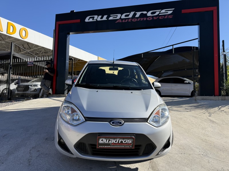 FIESTA 1.0 SE 8V FLEX 4P MANUAL - 2014 - CAXIAS DO SUL