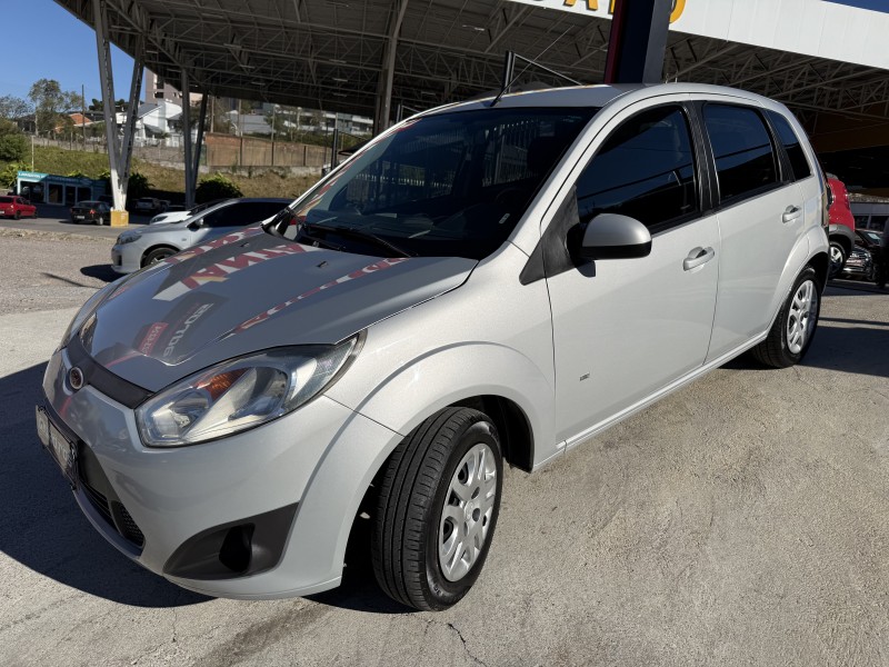 FIESTA 1.0 SE 8V FLEX 4P MANUAL - 2014 - CAXIAS DO SUL
