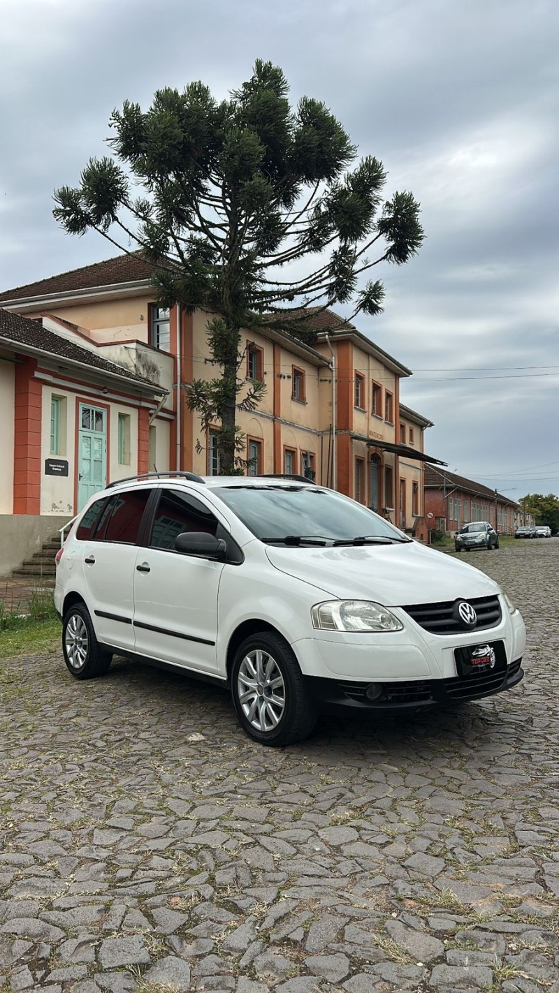 SPACEFOX 1.6 MI TREND 8V FLEX 4P MANUAL - 2009 - SãO SEBASTIãO DO CAí