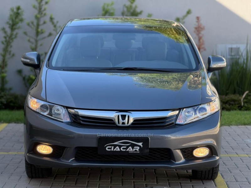 CIVIC 2.0 LXR 16V FLEX 4P AUTOMÁTICO - 2014 - DOIS IRMãOS
