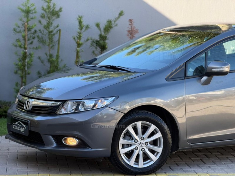 CIVIC 2.0 LXR 16V FLEX 4P AUTOMÁTICO - 2014 - DOIS IRMãOS