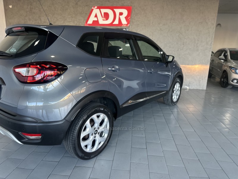 CAPTUR 1.6 16V FLEX ZEN AUTOMÁTICO - 2018 - CAXIAS DO SUL