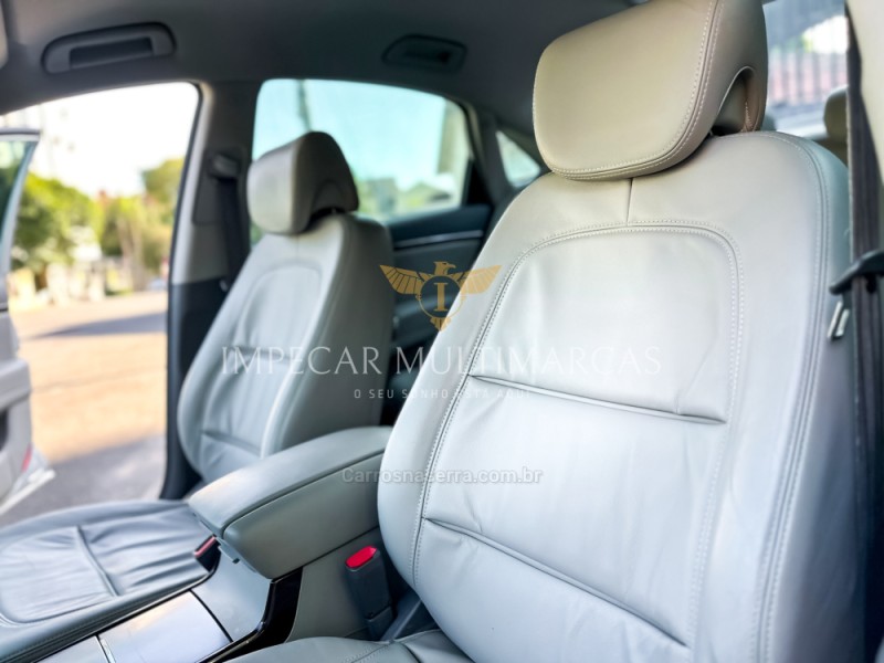 AZERA 3.3 MPFI GLS SEDAN V6 24V GASOLINA 4P AUTOMÁTICO - 2011 - NOVO HAMBURGO
