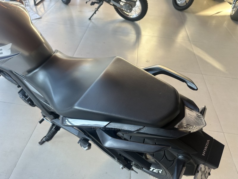 CB 250F TWISTER CBS - 2020 - CANELA