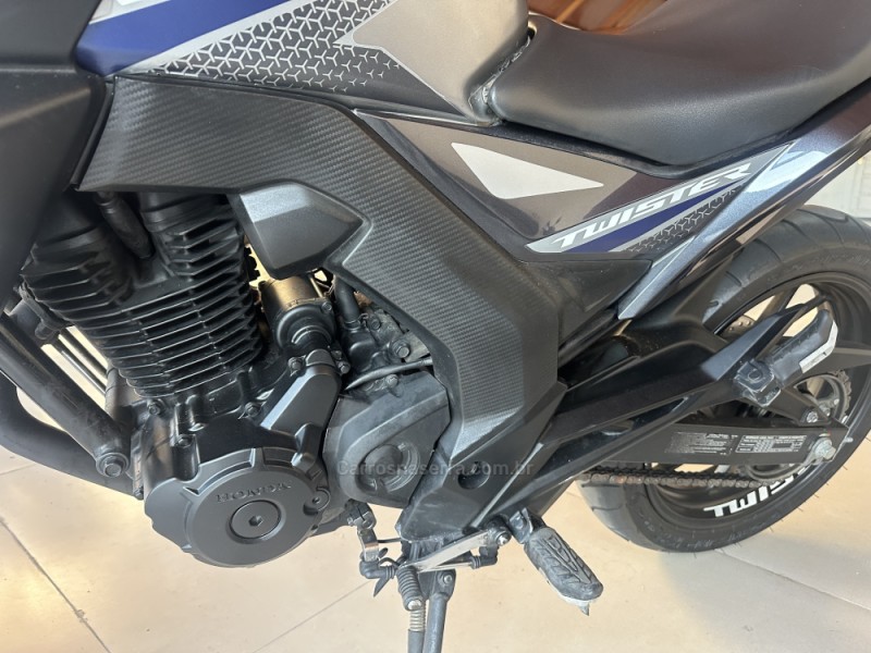CB 250F TWISTER CBS - 2020 - CANELA