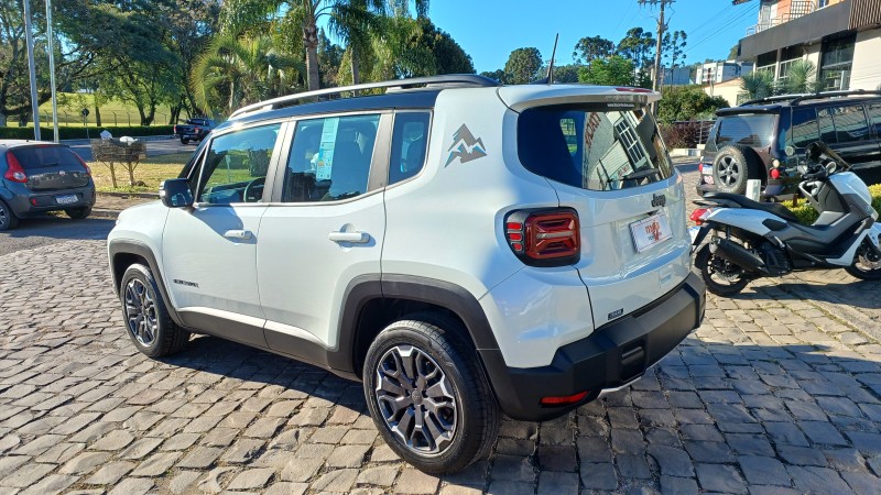 RENEGADE 1.3 16V ALTITUDE T270 TURBO FLEX 4P AUTOMÁTICO - 2027 - FLORES DA CUNHA
