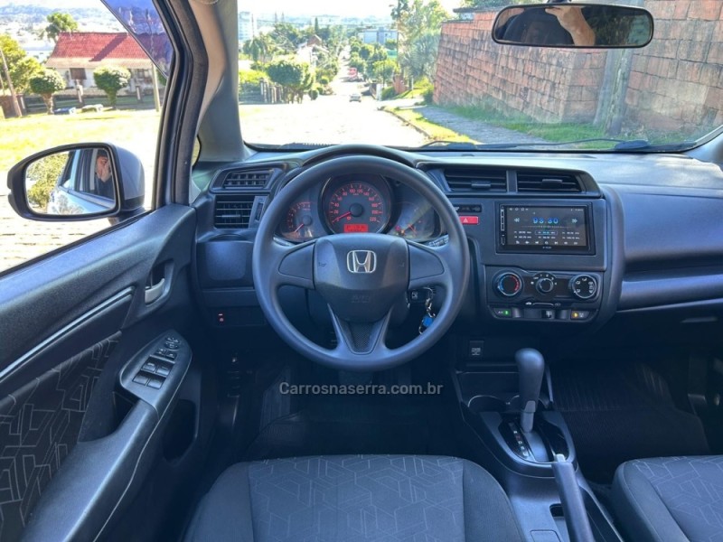 FIT 1.5 LX 16V FLEX 4P AUTOMÁTICO - 2015 - VENâNCIO AIRES