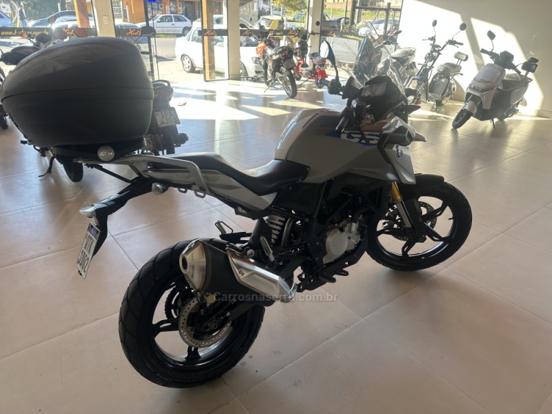 G 310GS  - 2019 - CANELA