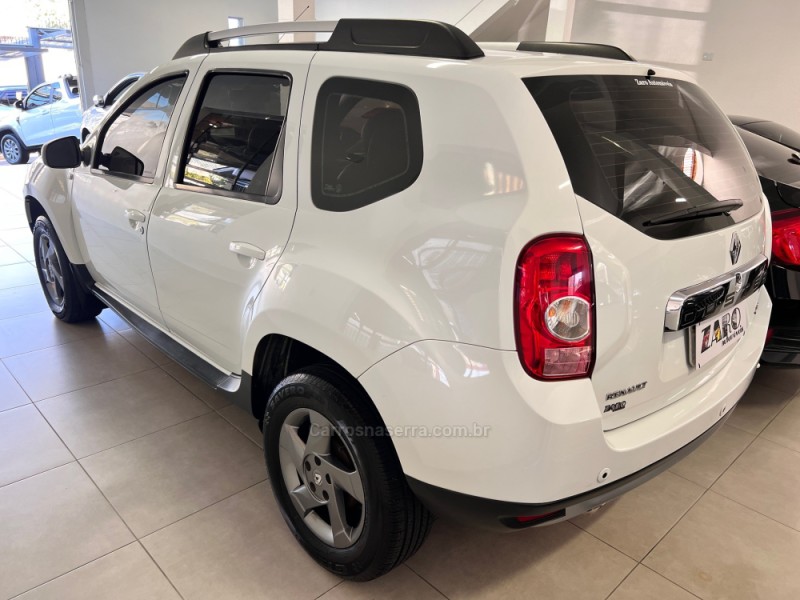 DUSTER 2.0 DYNAMIQUE 4X4 16V FLEX 4P MANUAL - 2013 - CARLOS BARBOSA