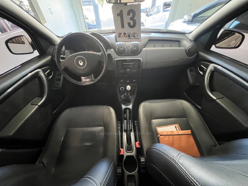 DUSTER 2.0 DYNAMIQUE 4X4 16V FLEX 4P MANUAL - 2013 - CARLOS BARBOSA