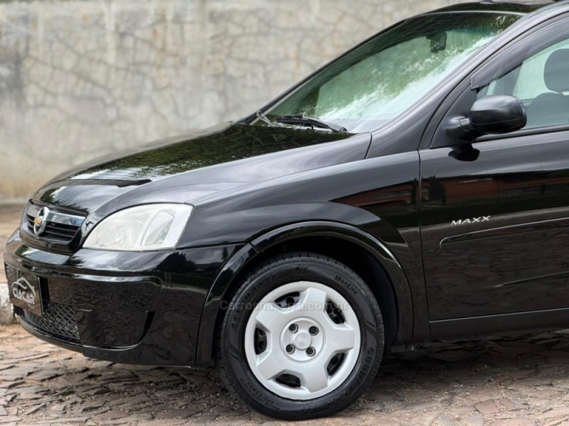CORSA 1.4 MPFI MAXX 8V FLEX 4P MANUAL - 2012 - DOIS IRMãOS